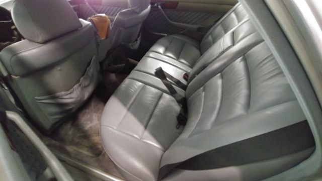 1991 Mercedes-Benz 400-Series 420 SEL - photo 11