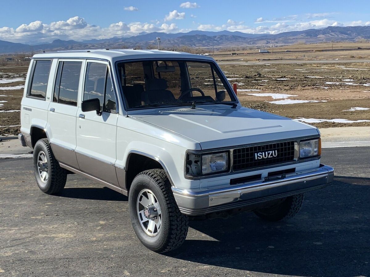 1989 Isuzu Trooper II - photo 3