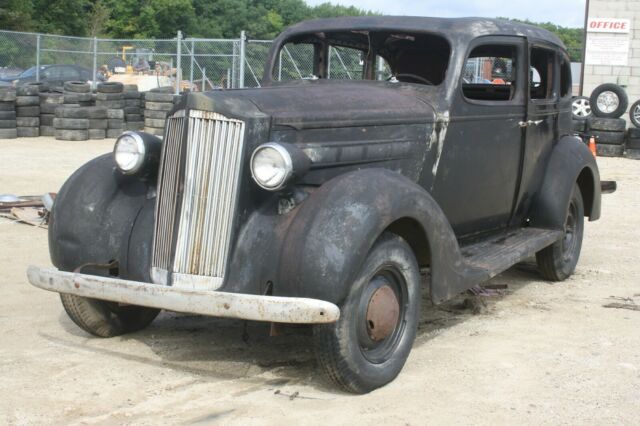 1938 Packard Single Six - photo 2