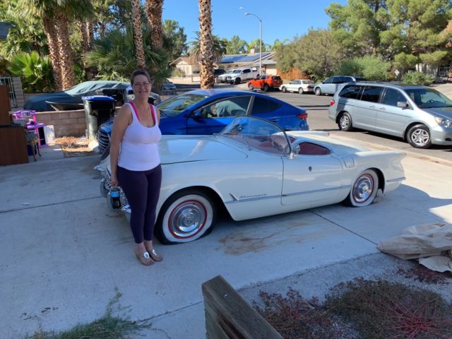 NO RESERVE 1954 CHEVROLET CORVETTE ROADSTER MATCHING NUMBERS CELEBRITY OWNED 1954 Chevrolet Corvette ROADSTER