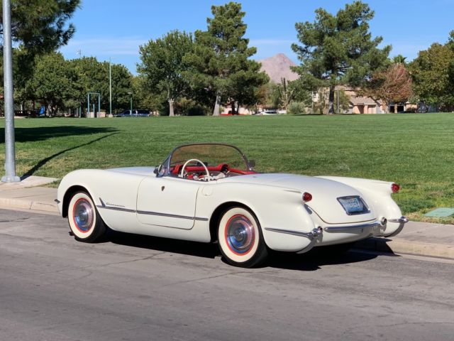 1954 Chevrolet Corvette ROADSTER - photo 3