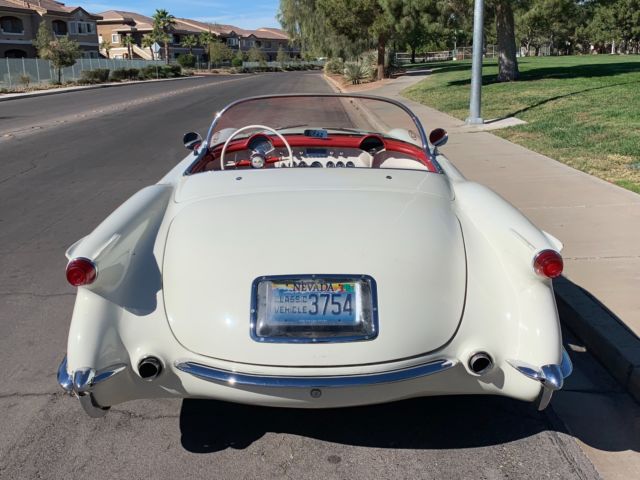 1954 Chevrolet Corvette ROADSTER - photo 6