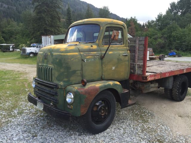1955 International Harvester R160 coe cabover - photo 3