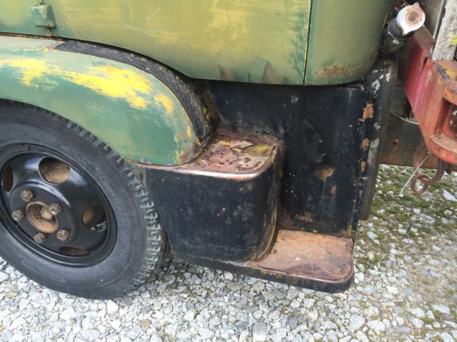 1955 International Harvester R160 coe cabover - photo 8