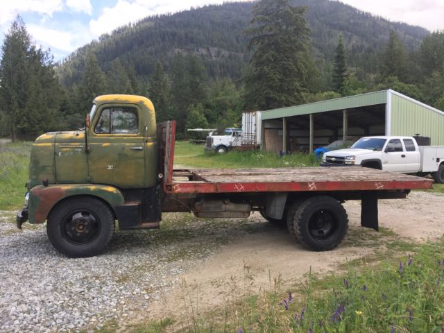 1955 International Harvester R160 coe cabover - photo 9