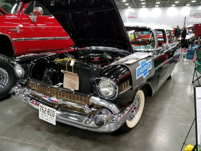1957 Chevrolet Nomad -- - photo 2