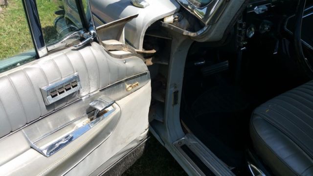 1962 Chrysler Imperial South Hampton Edition - photo 10
