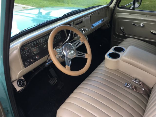 1964 Chevrolet C-10 SHORT BED FLEETSIDE RESTOMOD - photo 10