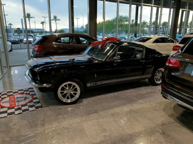 1965 Ford Mustang - photo 2