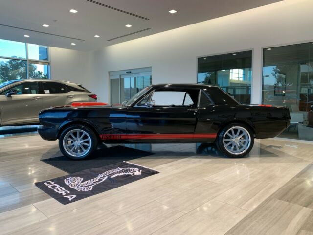 1965 Ford Mustang - photo 3
