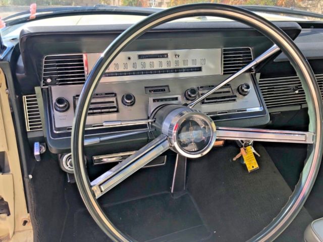 1966 Lincoln Continental - photo 11