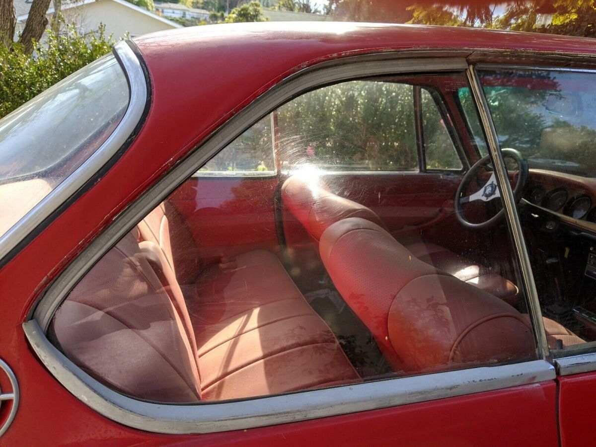 1967 BMW 2000CS Red Vinyl - photo 7