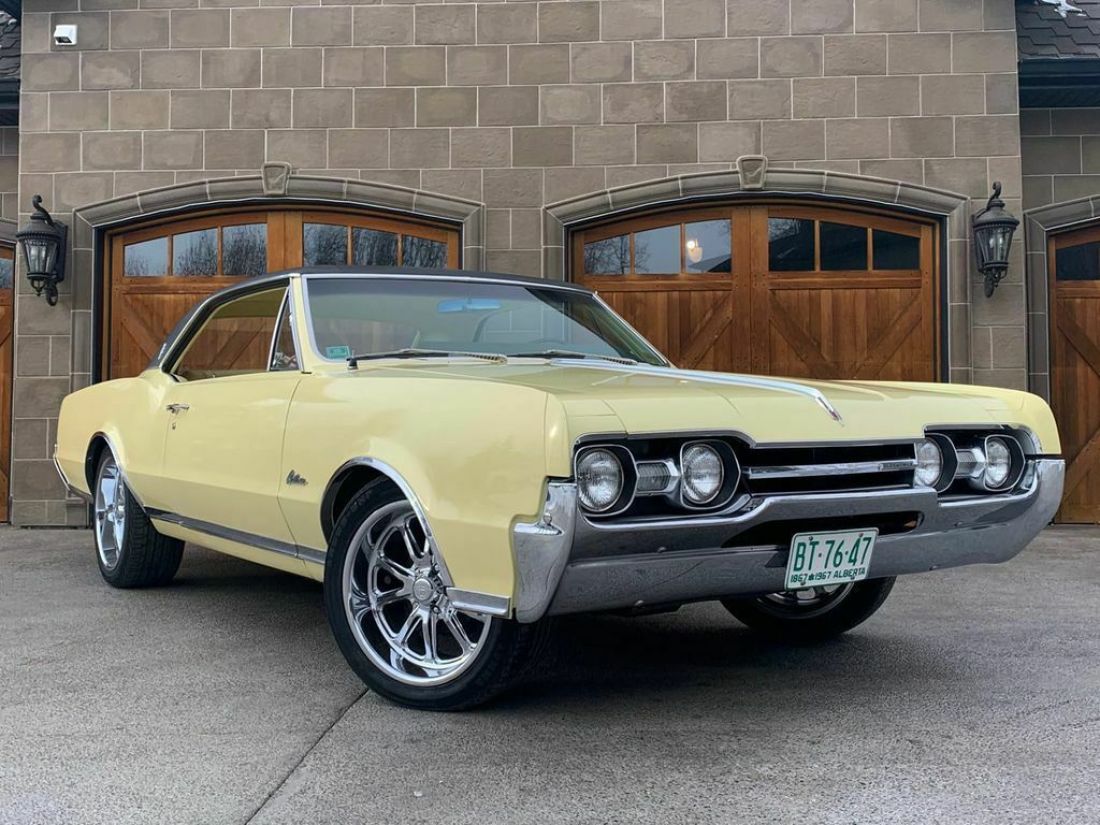 1967 Oldsmobile Cutlass NO RESERVE - photo 2