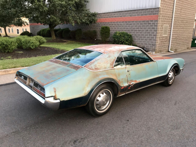 1967 Oldsmobile Toronado DEluxe - photo 3