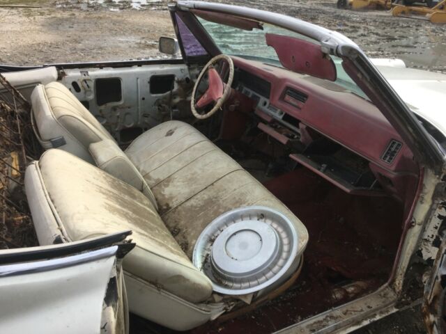 1968 Cadillac DeVille Convertible - photo 8