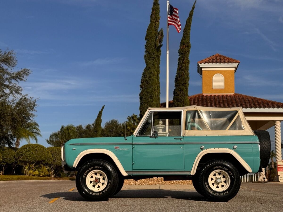 1968 Ford Bronco U15 Early Bronco 1 Owner Runs great - photo 2