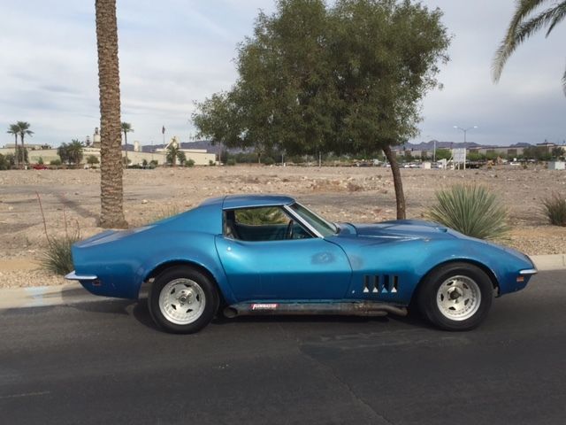 1969 Chevrolet Corvette COUPE - photo 2