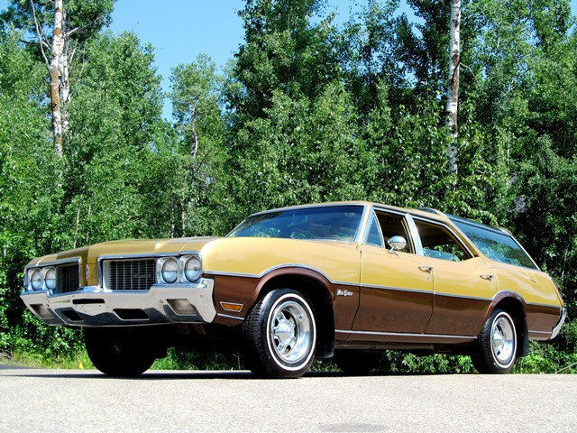 1970 Oldsmobile VISTA CRUISER NO RESERVE - photo 4