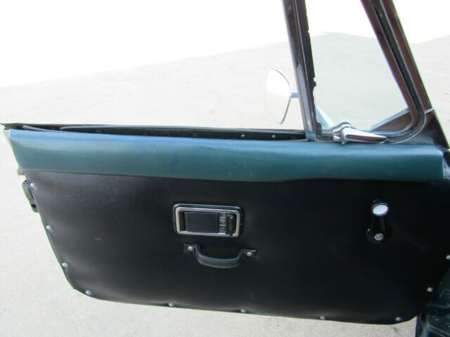 1971 MG MGB GT - photo 6