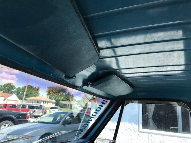 1972 Chevrolet C-10 low rider v8 HD VIDEO, pics! - photo 13