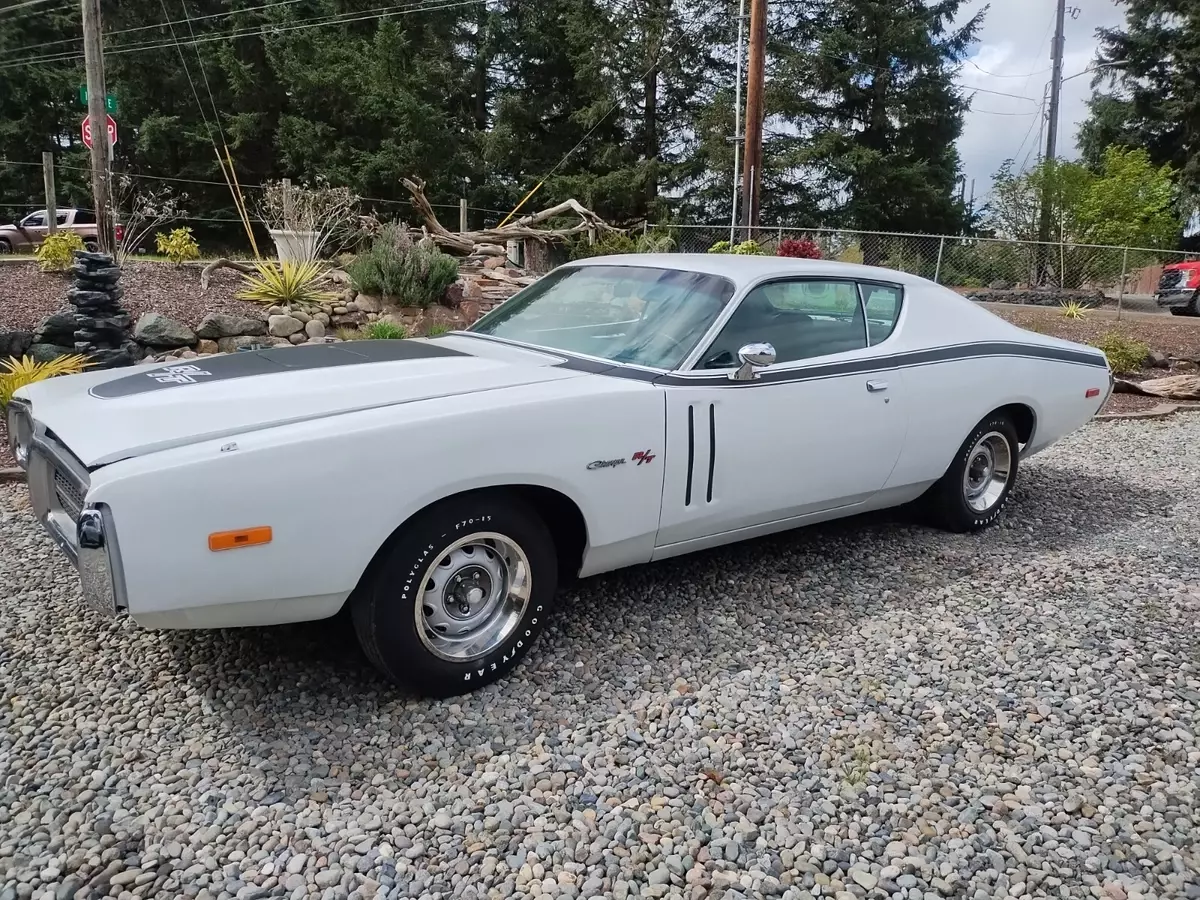 No reserve 1972 Dodge Charger 383 HP R/T doors Mopar buy now $19000 1972 Dodge Charger R/T Rallye