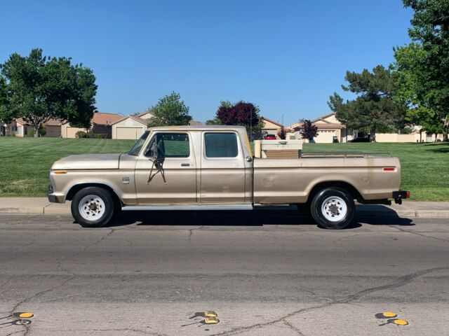 NO RESERVE 1973 FORD CREW CAB F-350 1 OWNER 115K MILES 390 BIG BLOCK NO RUST 1973 Ford F-350 CAMPER SPEICAL