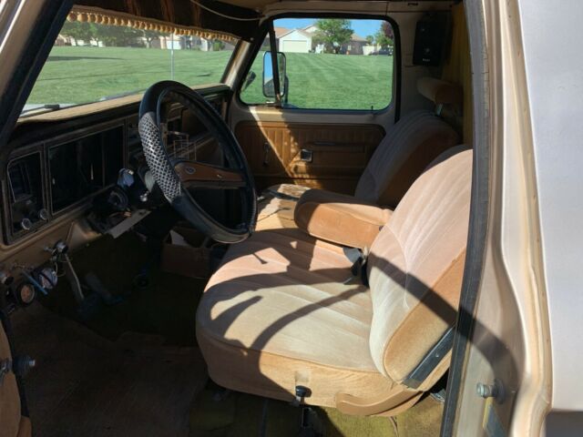 1973 Ford F-350 CAMPER SPEICAL - photo 10