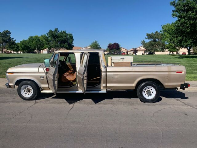 1973 Ford F-350 CAMPER SPEICAL - photo 7