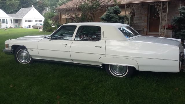 1974 Cadillac Fleetwood Brougham - photo 4