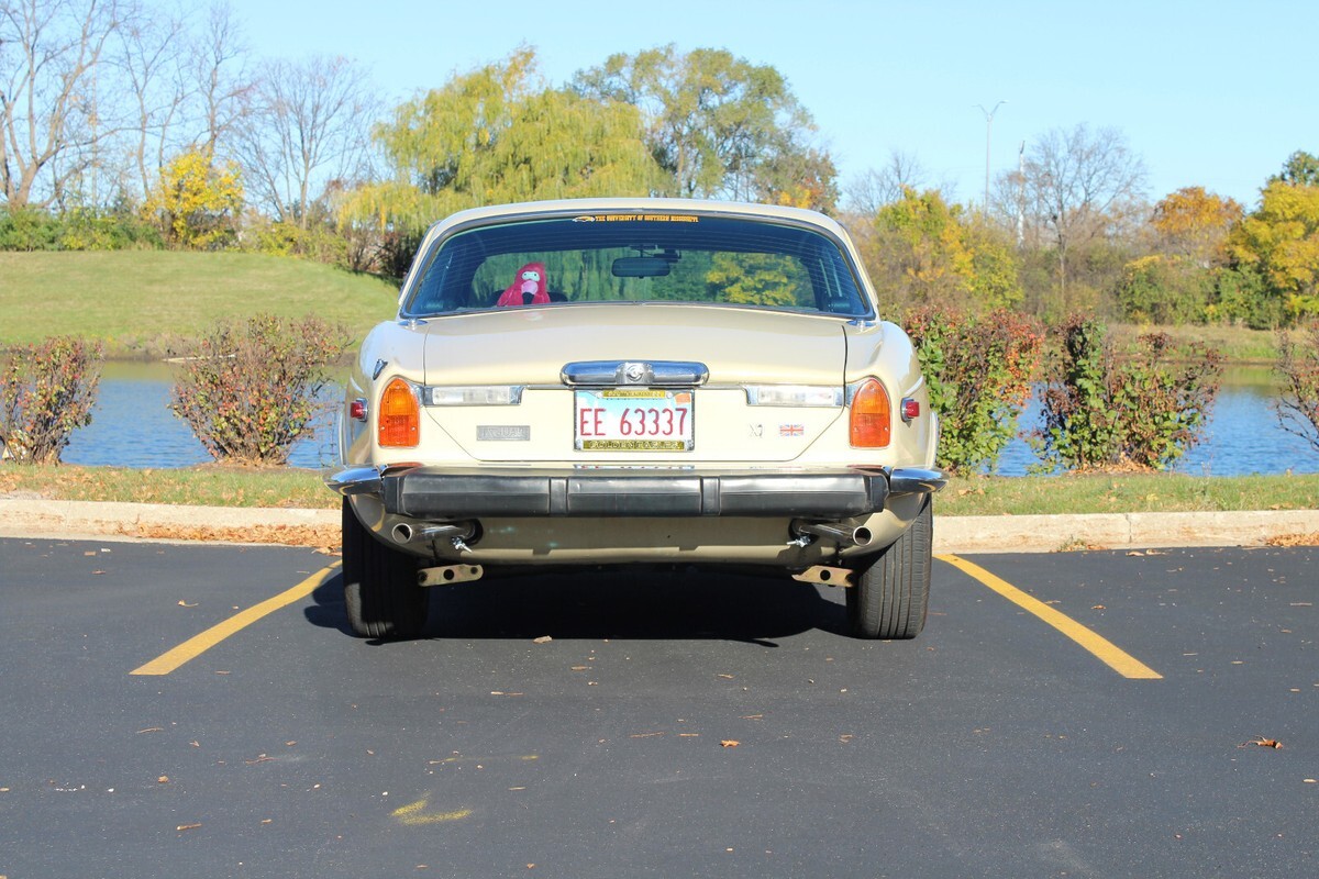 1974 Jaguar XJ - photo 5