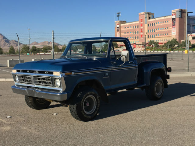 1976 Ford F-100 RARE ORIGINAL 1 OWNER MANUAL 4X4 4WD