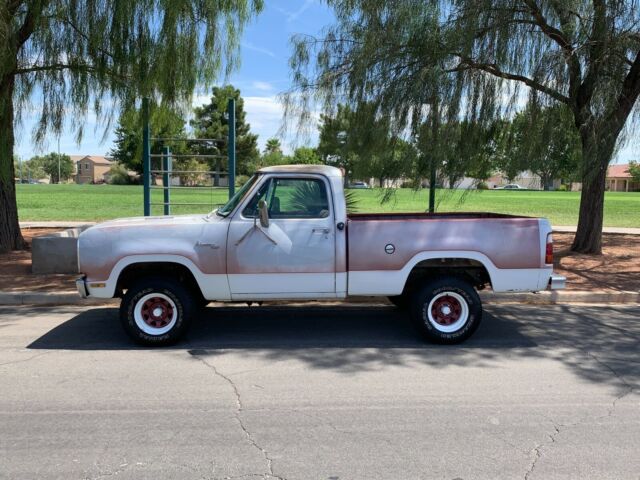 1977 Dodge Power Wagon ADVENTURER 150 - photo 3
