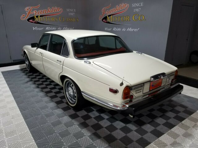 1978 Jaguar XJ6 XJ6L - photo 7