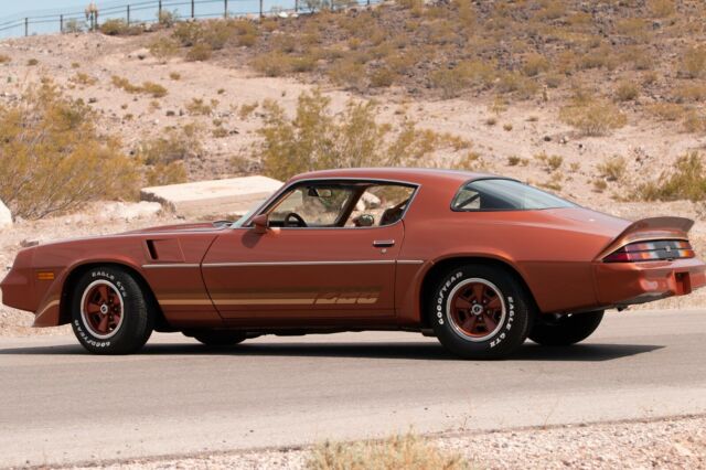 1980 Chevrolet Camaro Z28 - photo 4