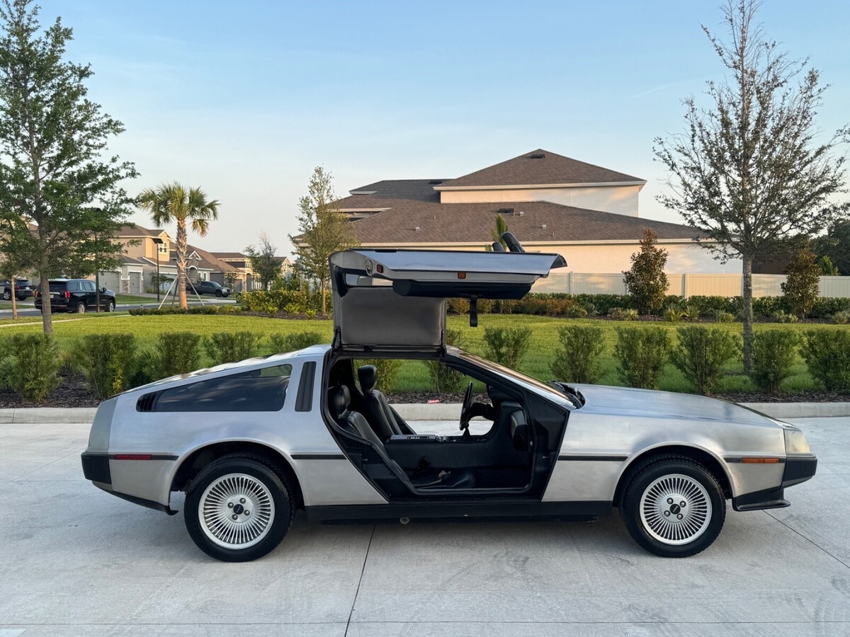 1981 DeLorean DMC Gullwing DMC-12 DeLorian - photo 5