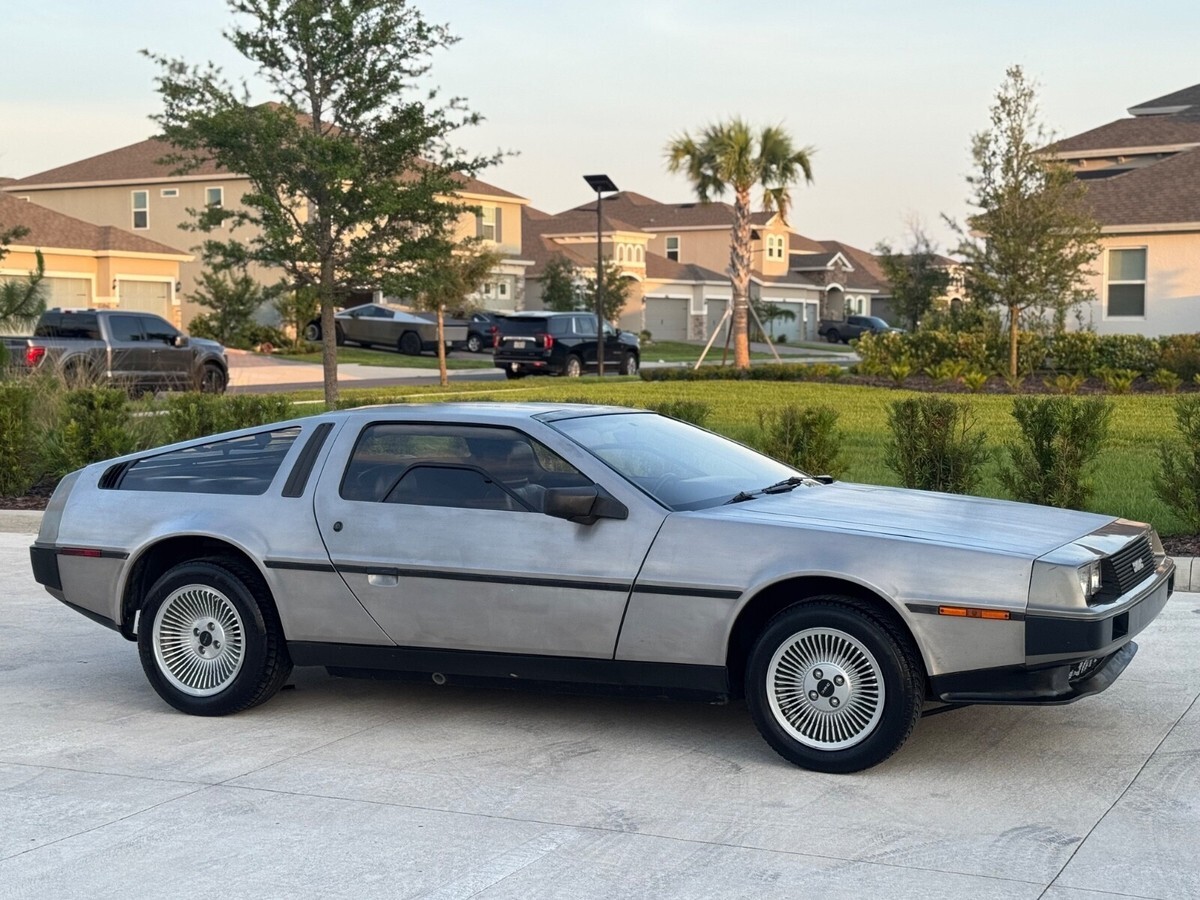 1981 DeLorean DMC Gullwing DMC-12 DeLorian - photo 7