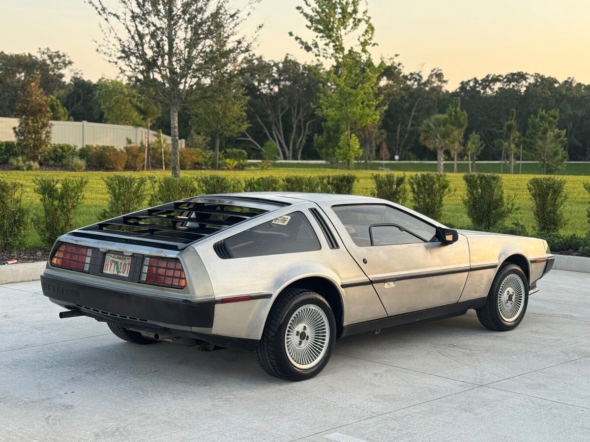 1981 DeLorean DMC Gullwing DMC-12 DeLorian - photo 8