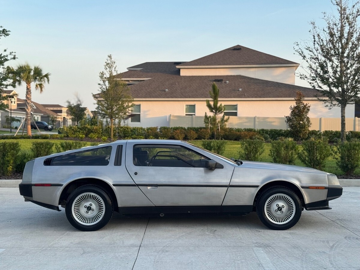 1981 DeLorean DMC Gullwing DMC-12 DeLorian - photo 9