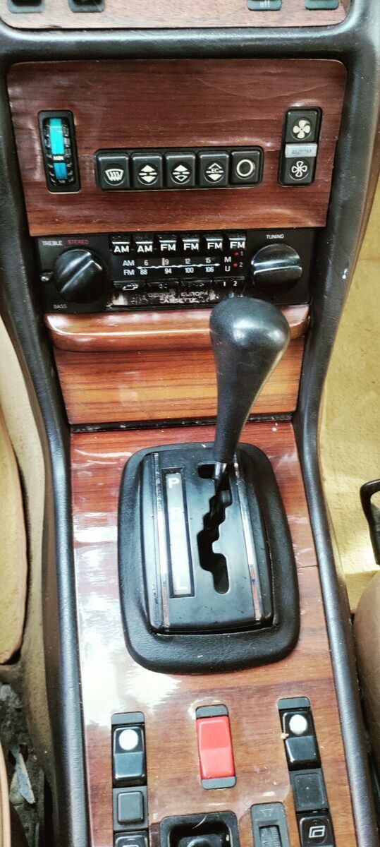 1983 Mercedes-Benz 300-Series - photo 10