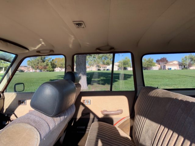 1984 Toyota Land Cruiser FJ60 - photo 10