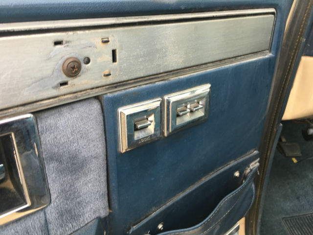 1985 GMC Sierra 2500 PICK UP 2500 HEAVY DUTY 2WD RARE WORK TRUCK CHEVY - photo 10