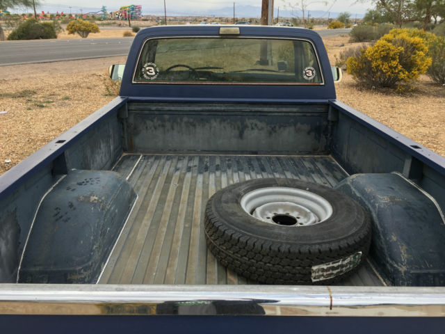 1985 GMC Sierra 2500 PICK UP 2500 HEAVY DUTY 2WD RARE WORK TRUCK CHEVY - photo 4
