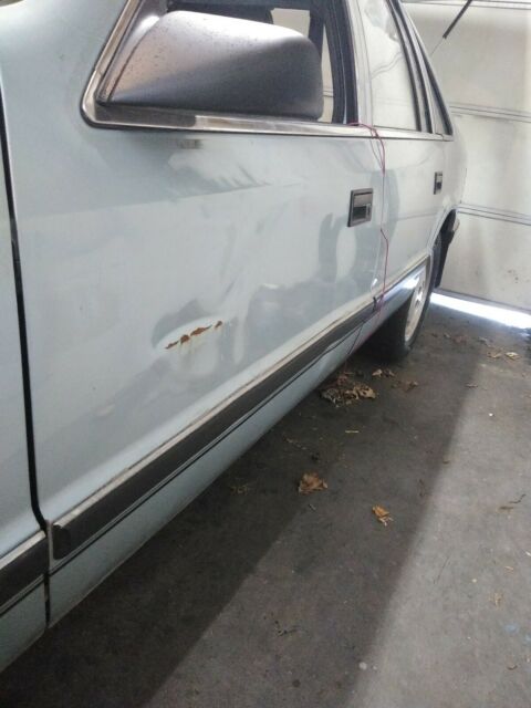 1986 Chrysler LeBaron GTS - photo 9