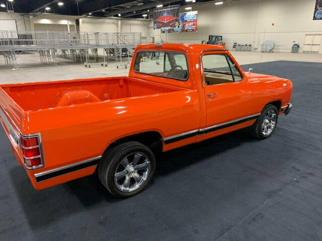 1986 Dodge Ram 1500 NO RESERVE - photo 12