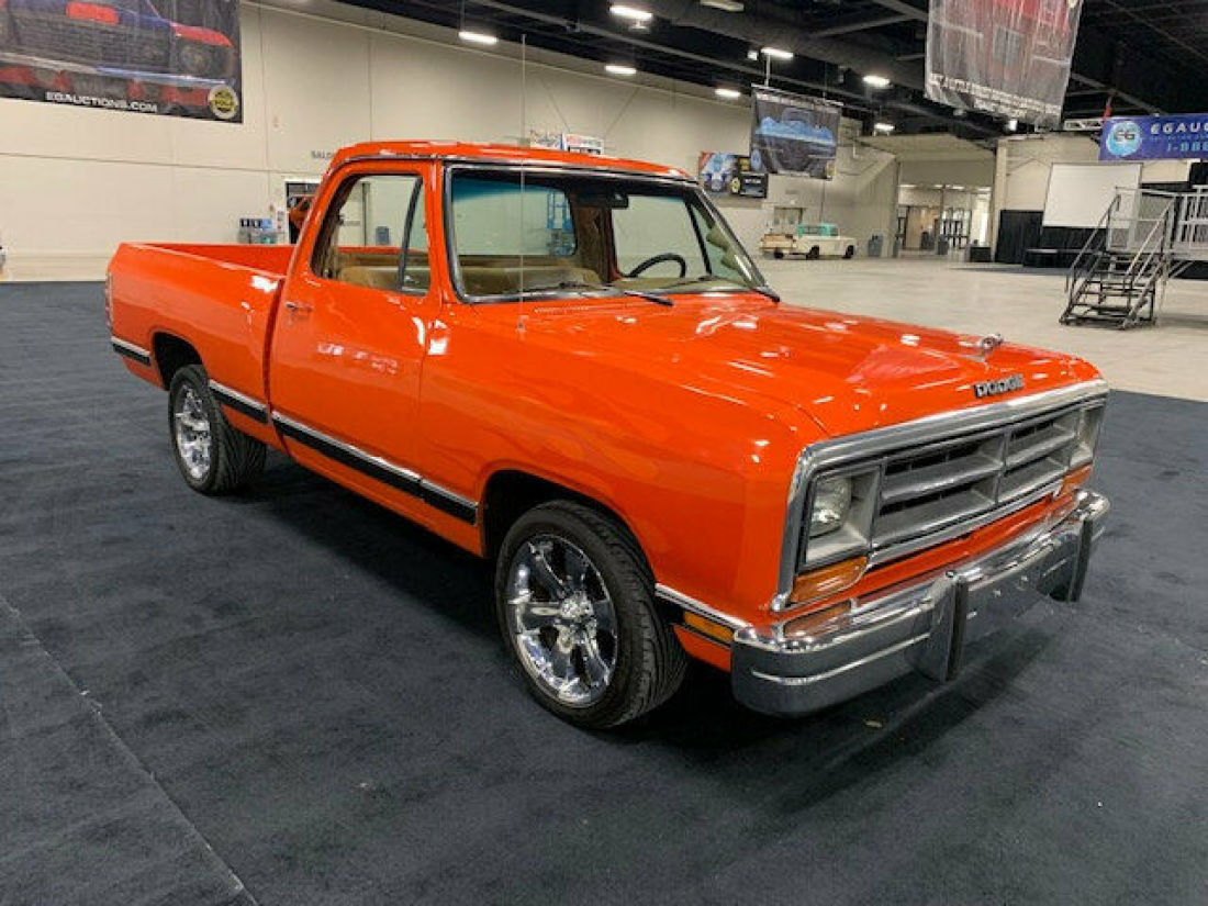 1986 Dodge Ram 1500 NO RESERVE - photo 2