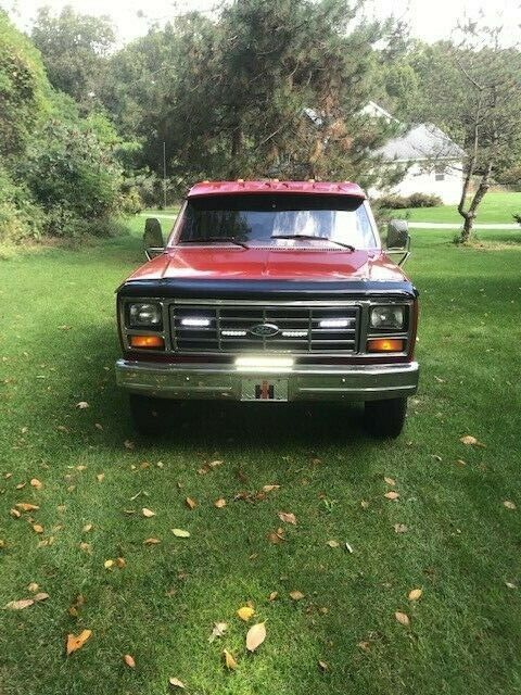 1986 Ford F-350 RED - photo 2