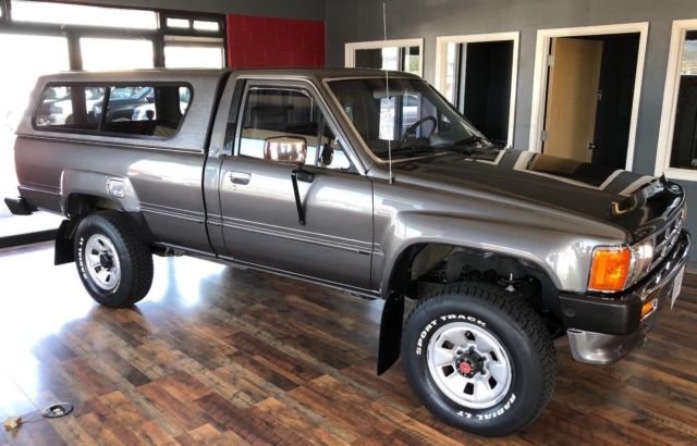 NO RESERVE 1986 Toyota Deluxe Pick Up 4x4 only 81,714 actual miles 1986 Toyota Other deluxe