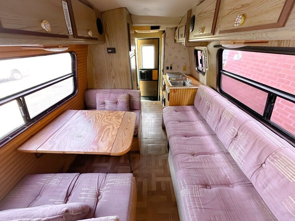 1987 Ford E-350 Econoline No Reserve! RV Conversion Van Champion 71k Miles - photo 2