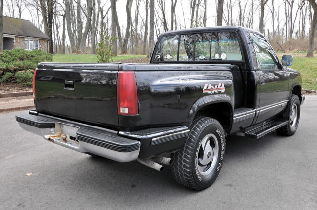 1988 Chevrolet C/K Pickup 1500 - photo 3