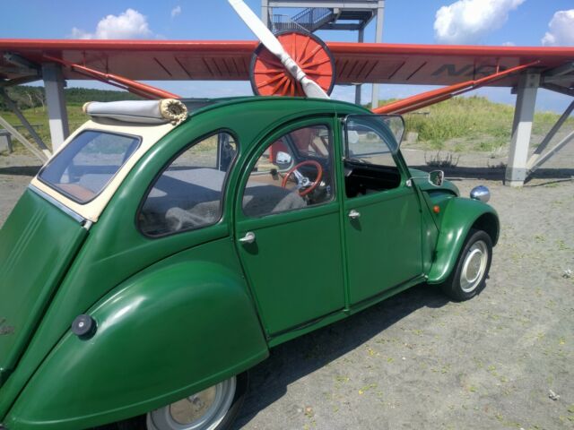 1900 Citroën 2CV - photo 8